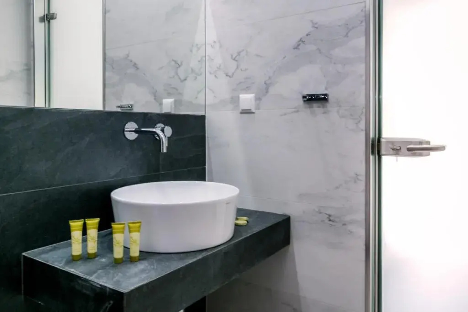 The Elegant Apartments