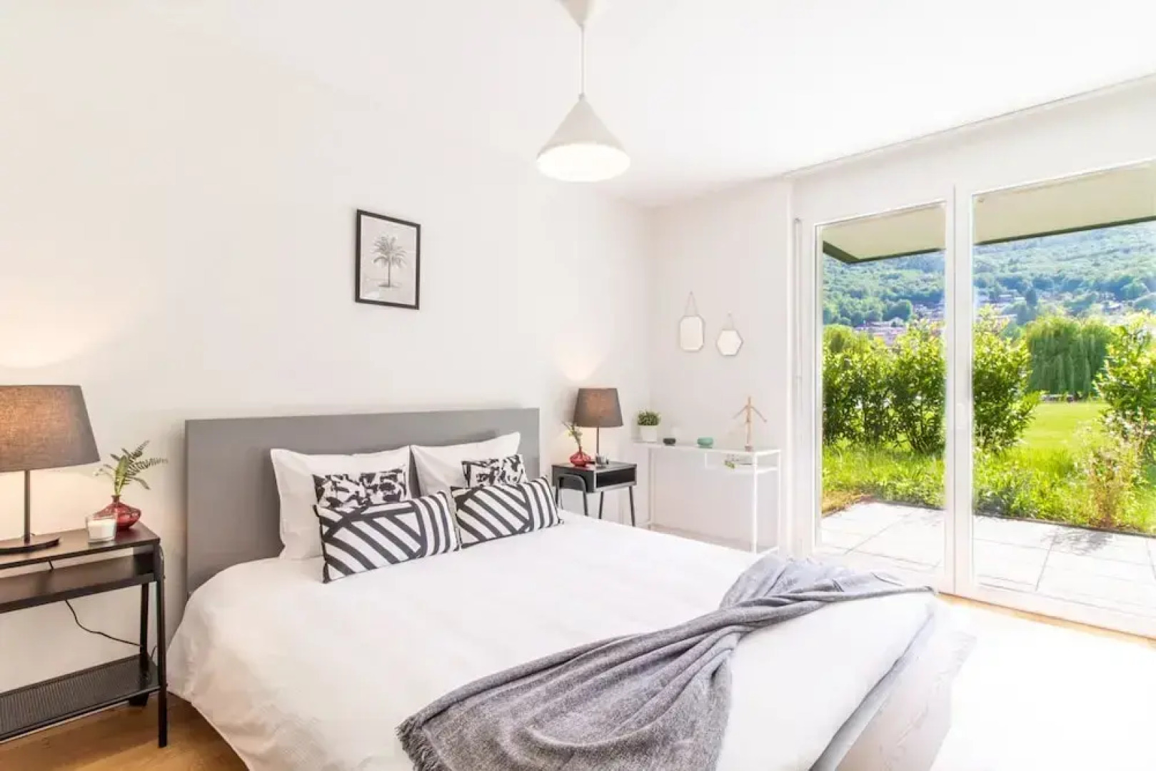 Modern 1 Bedroom Apartment at Le Bouveret. Self-checkin