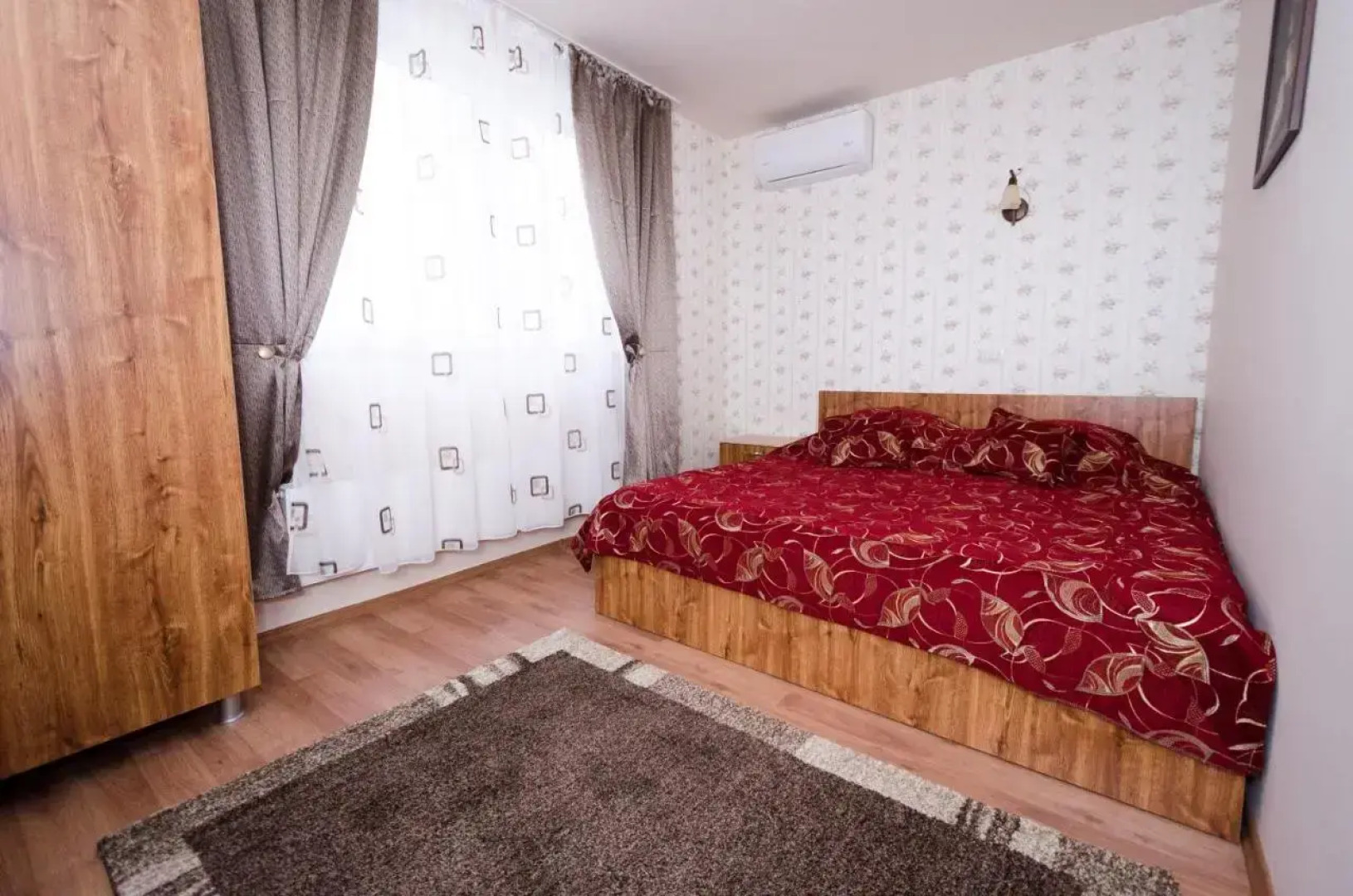 Camere-Apartament Steyna