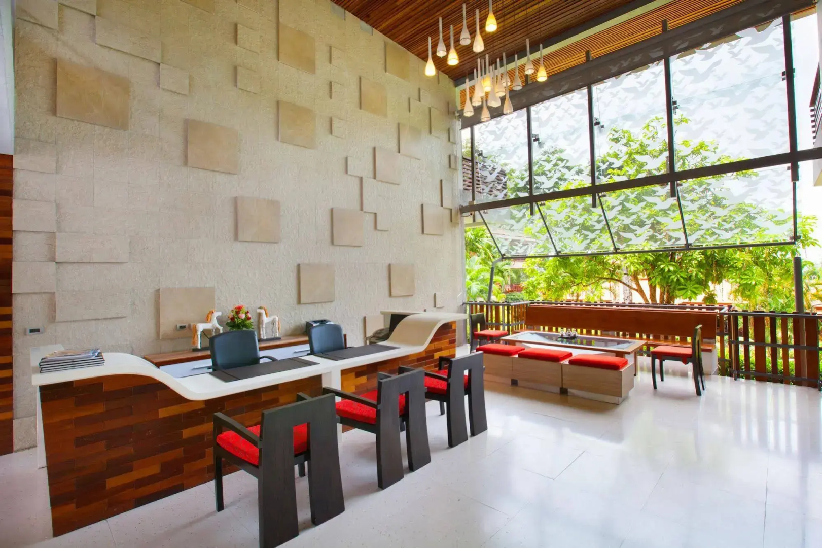 Khaolak Bay Front Resort