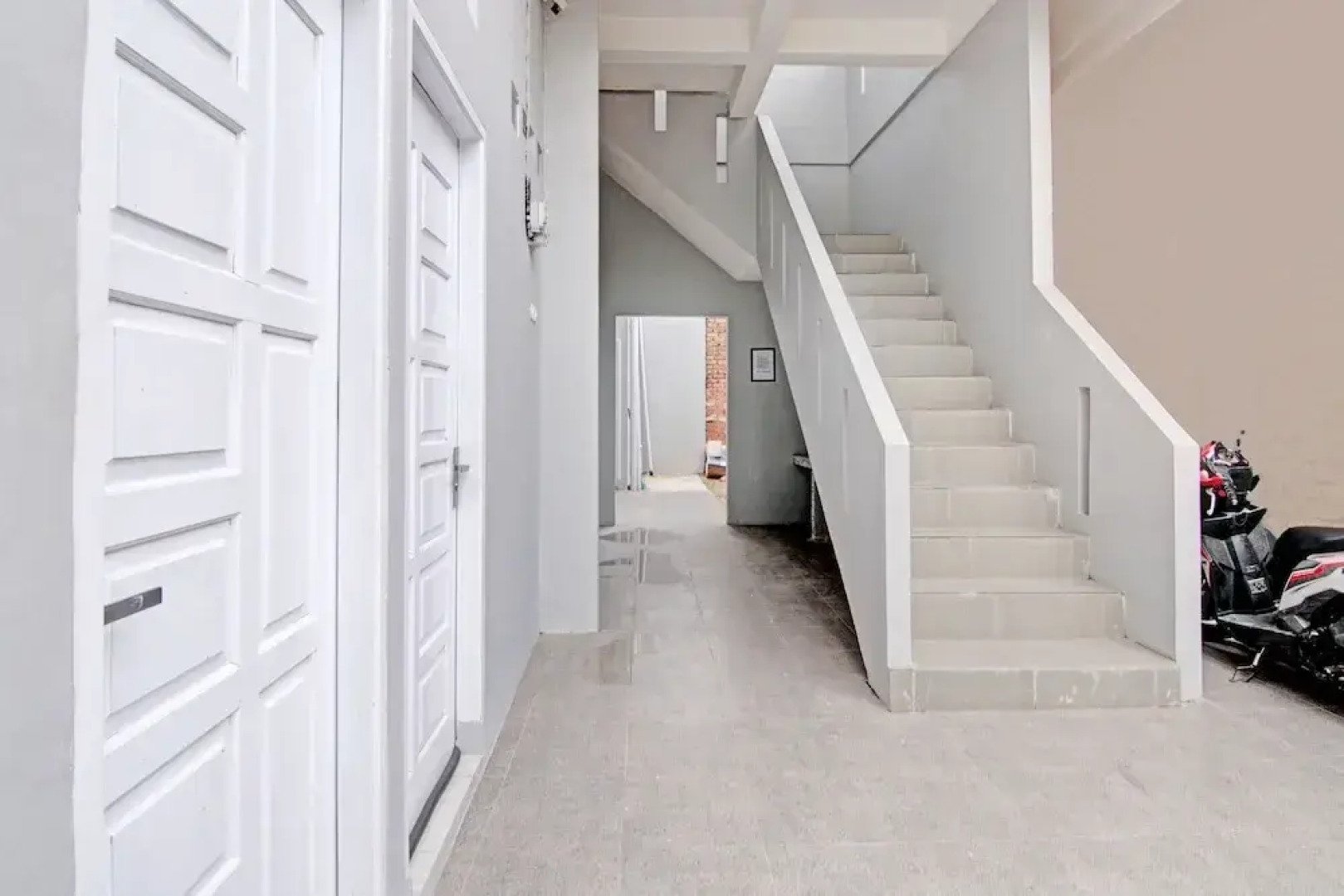 Hotel O Lavina Guesthouse