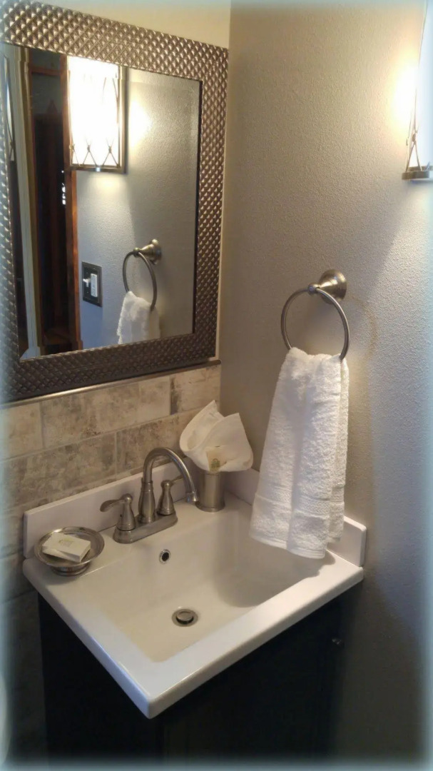 Adobe Inn at Cascade