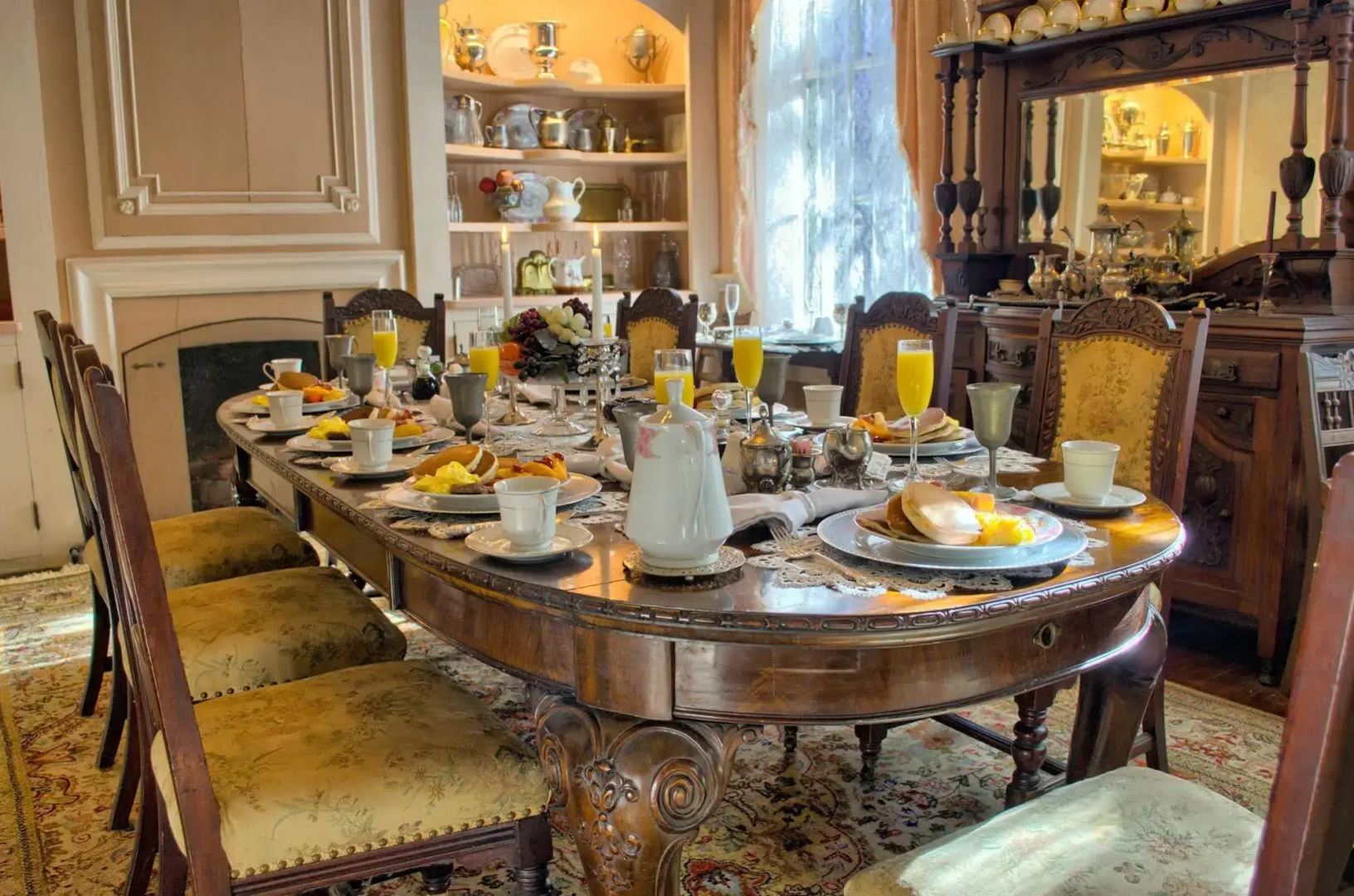 Corners Mansion Inn - A Bed & Breakfast
