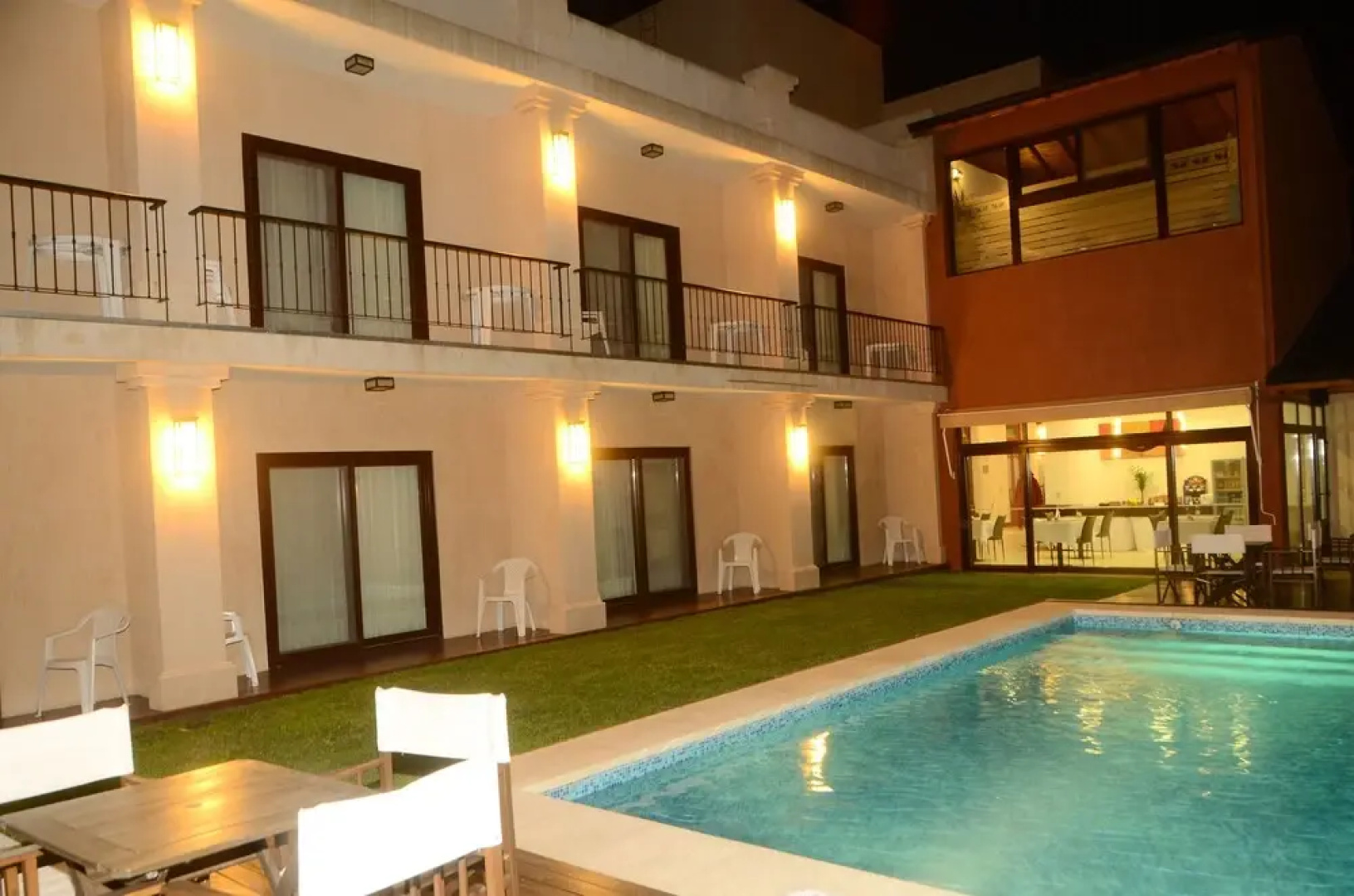 Hotel Boutique Roble Blanco