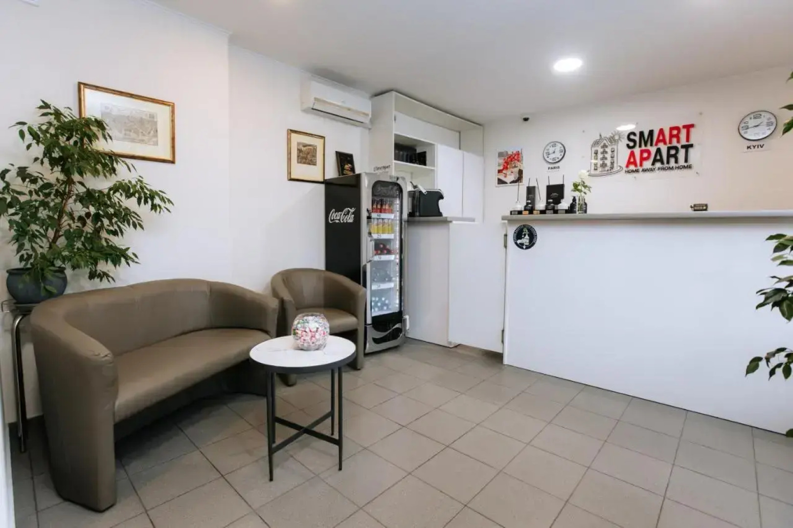 Stone City Apartment in Park Zone