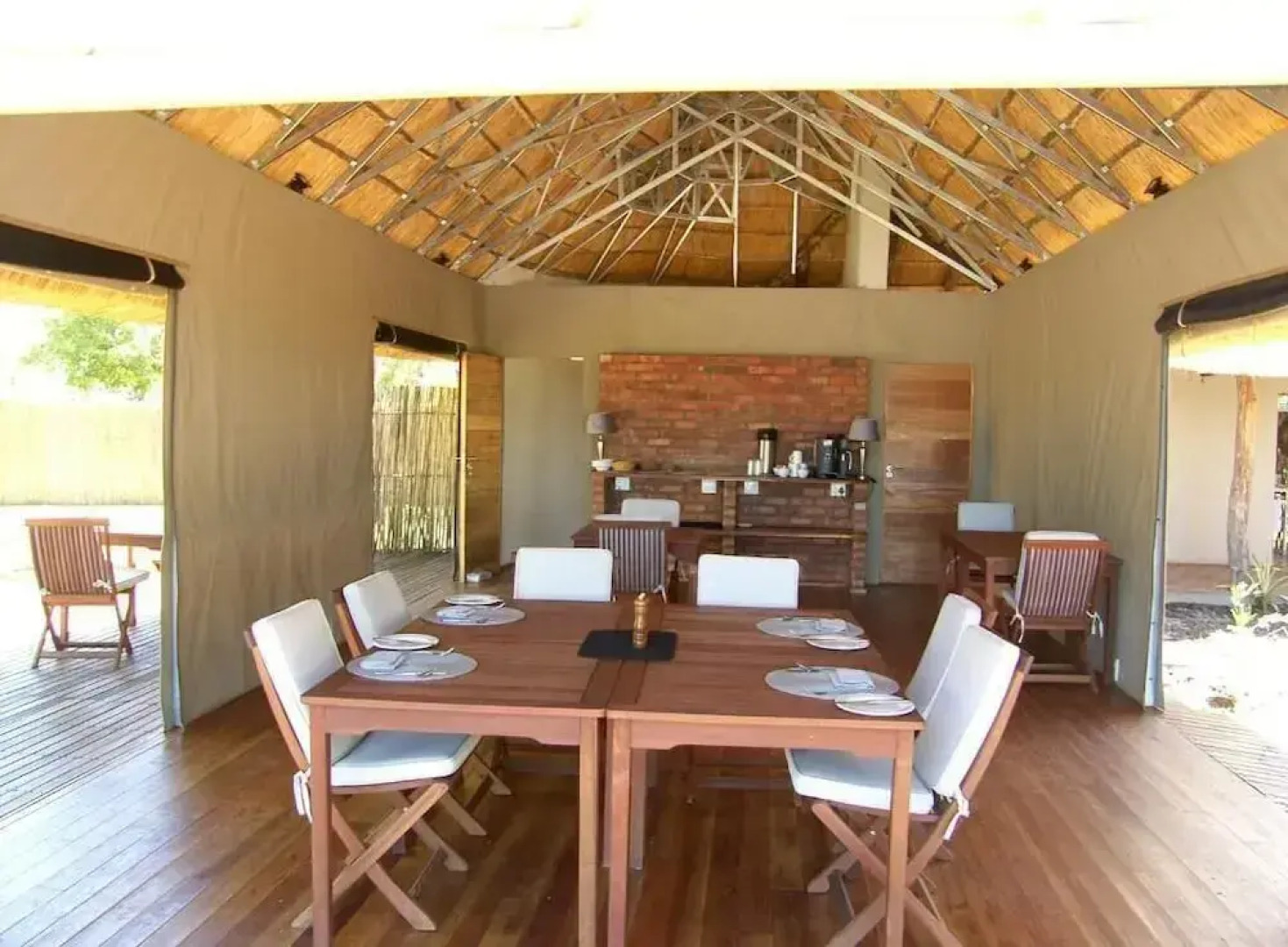 Elephant's Eye, Hwange