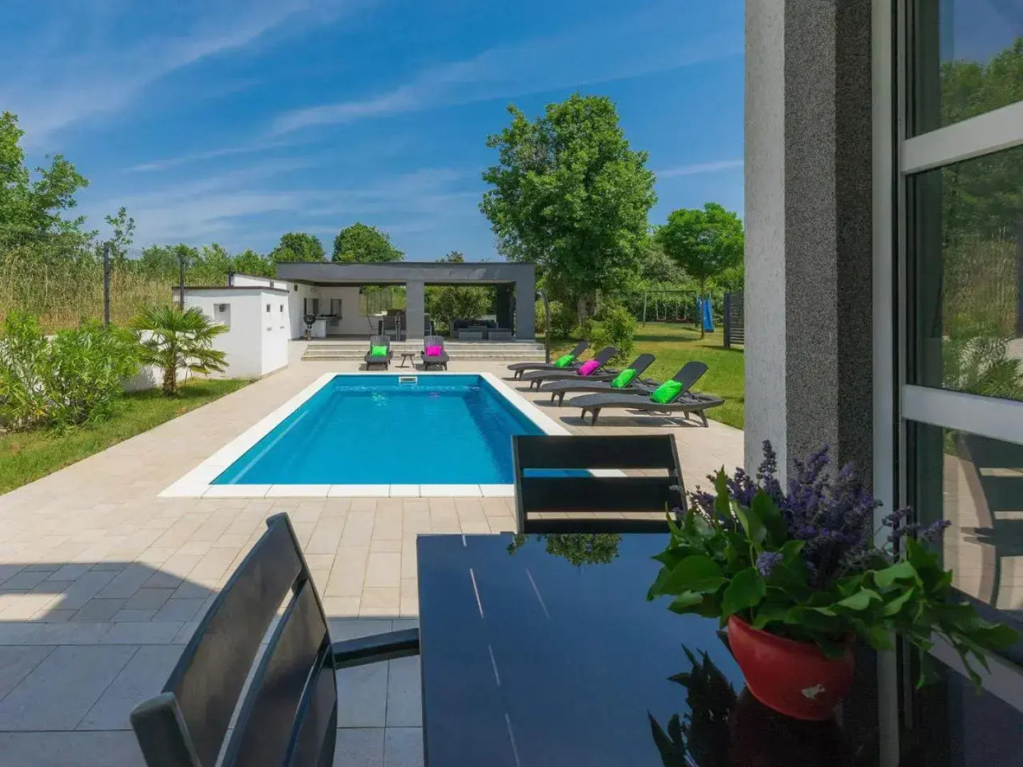 Holiday home Liznjan Liznjan