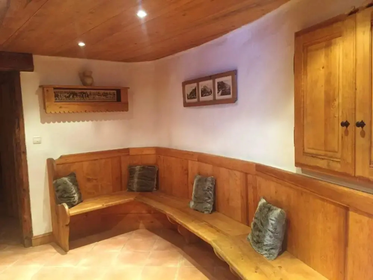 Chalet With 9 Bedrooms in Champagny-en-vanoise, With Wonderful Mountain View, Furnished Balcony and Wifi - 5 km From the Slopes