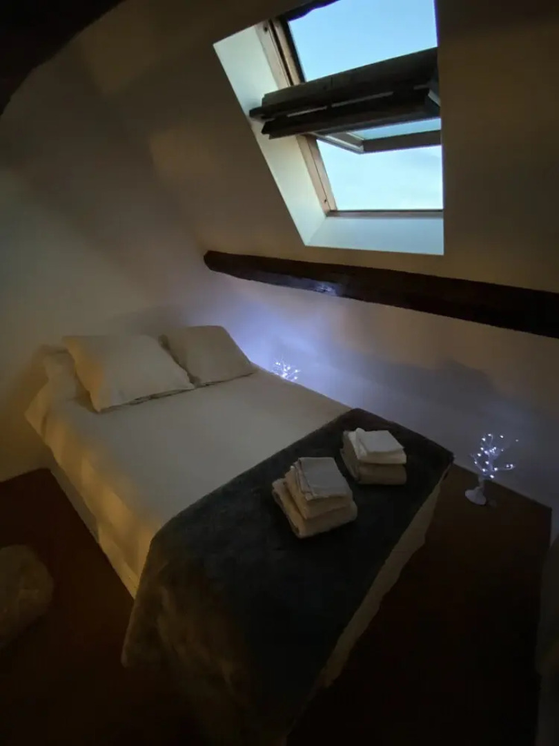 Superbe appartement & piscine privée à Sens