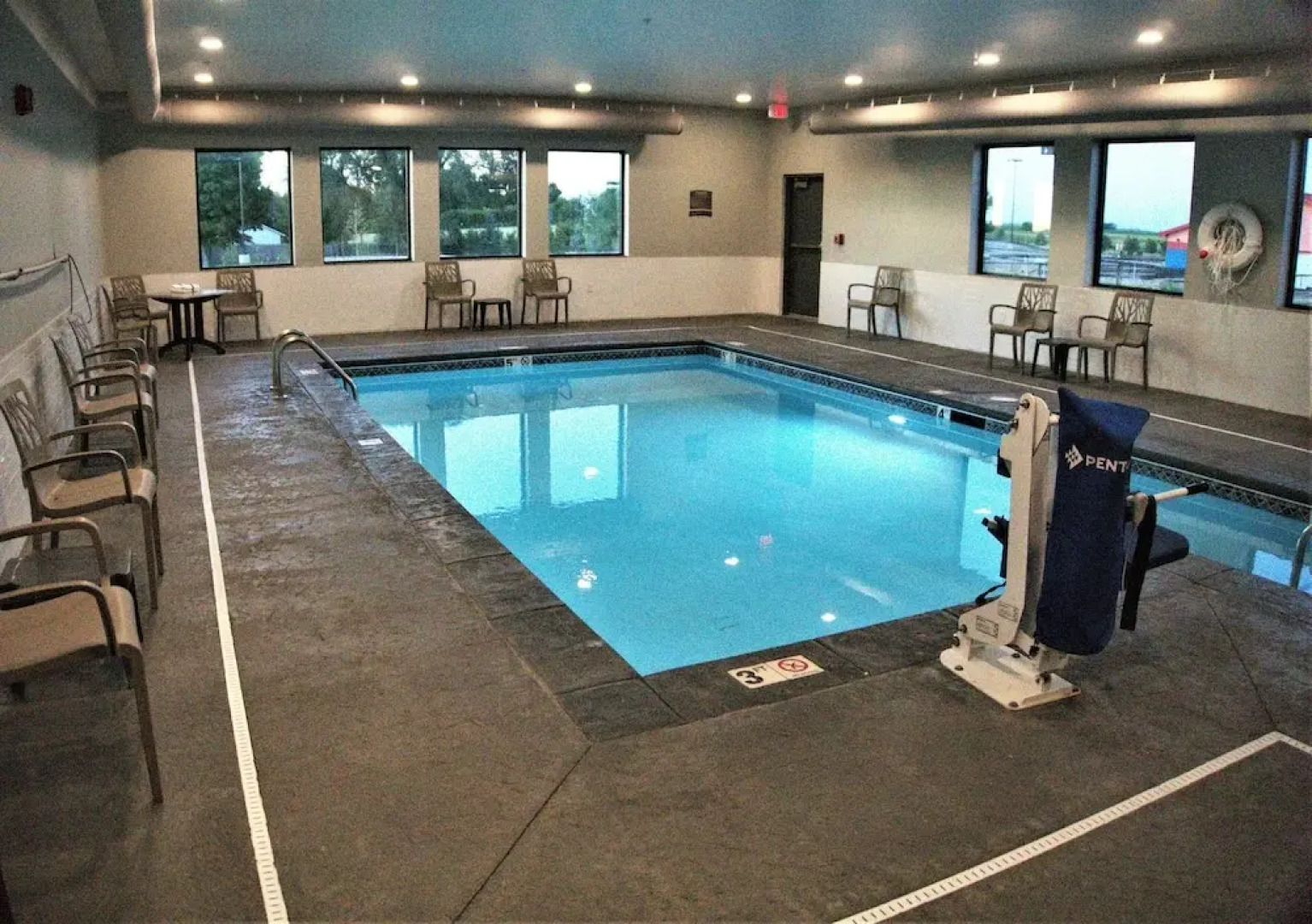 Brookstone Inn And Suites