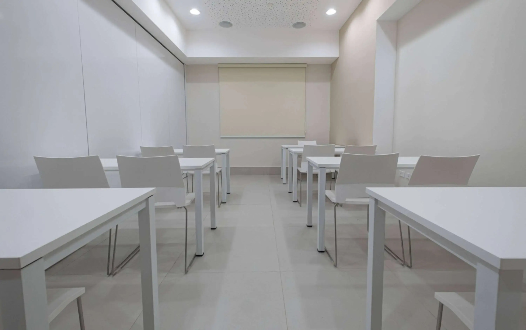 Super 8 By Wyndham Manzanillo