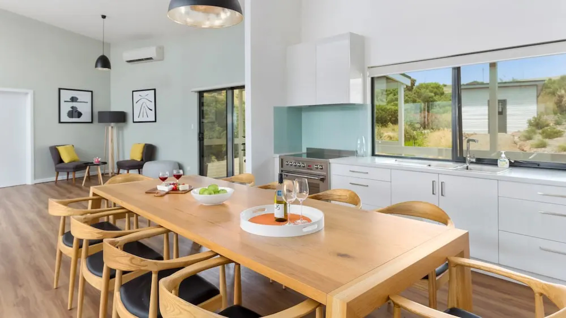 Encounter Beach House