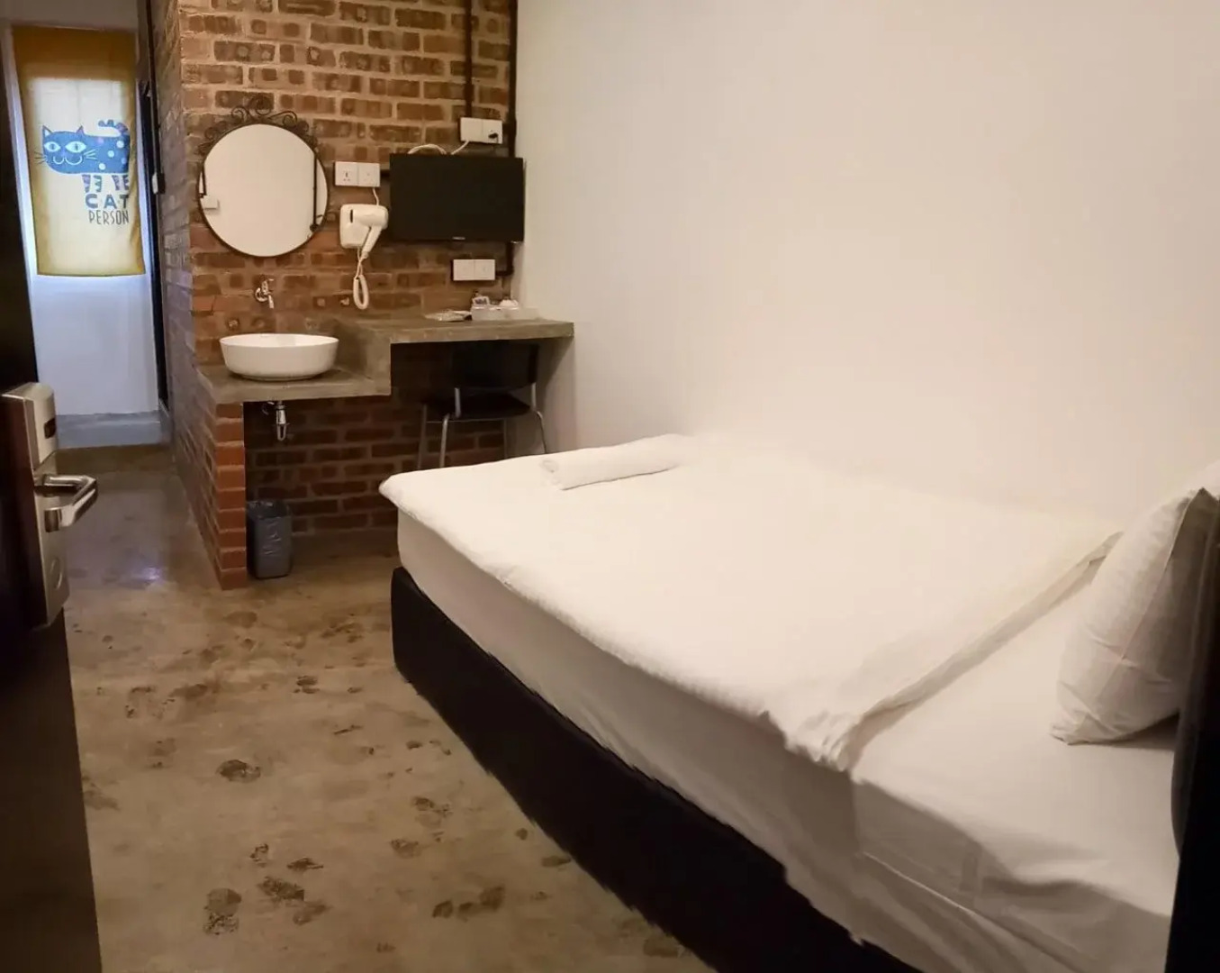 Suite 18 Boutique Hotel - Hostel