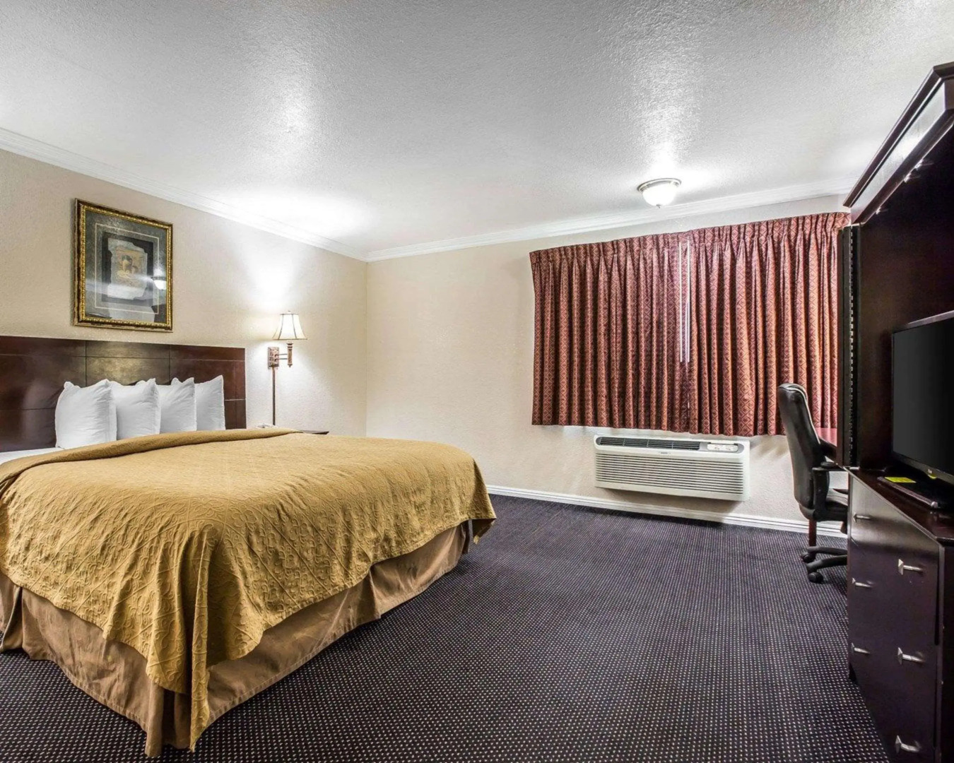 Quality Inn & Suites Thousand Oaks