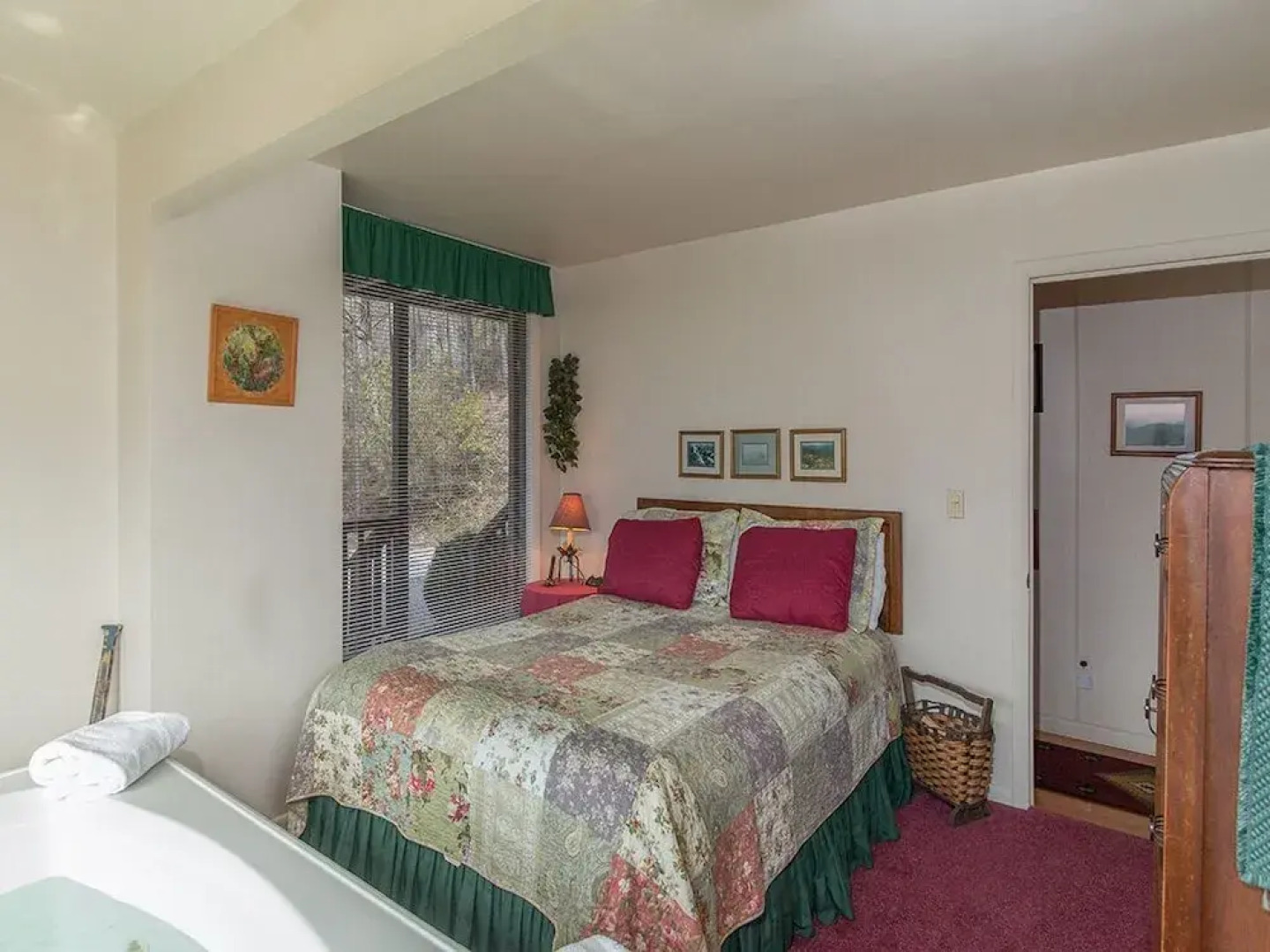 Mountain Top - Two Bedroom Cabin