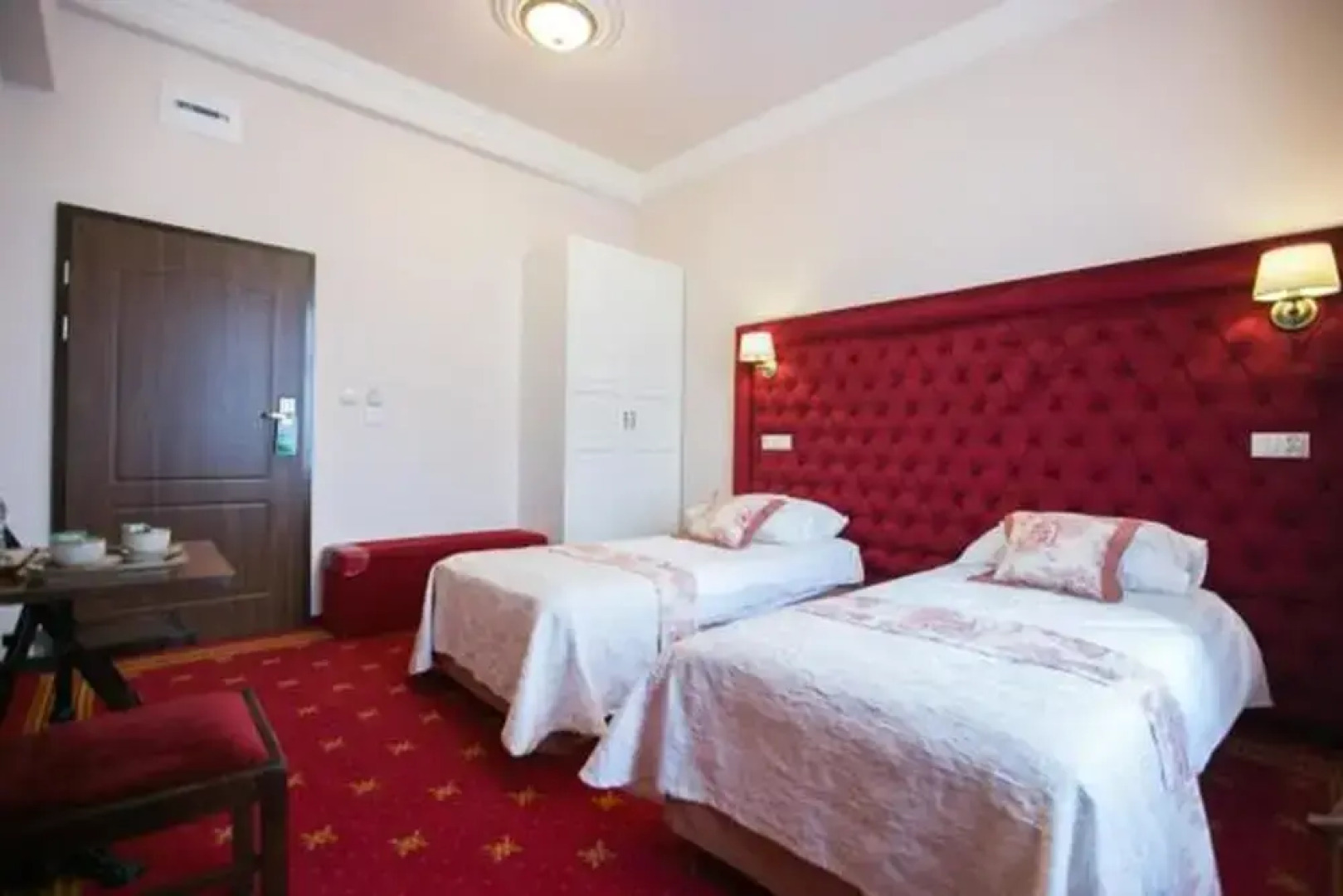 Hotel Ambasada Bolesławiec