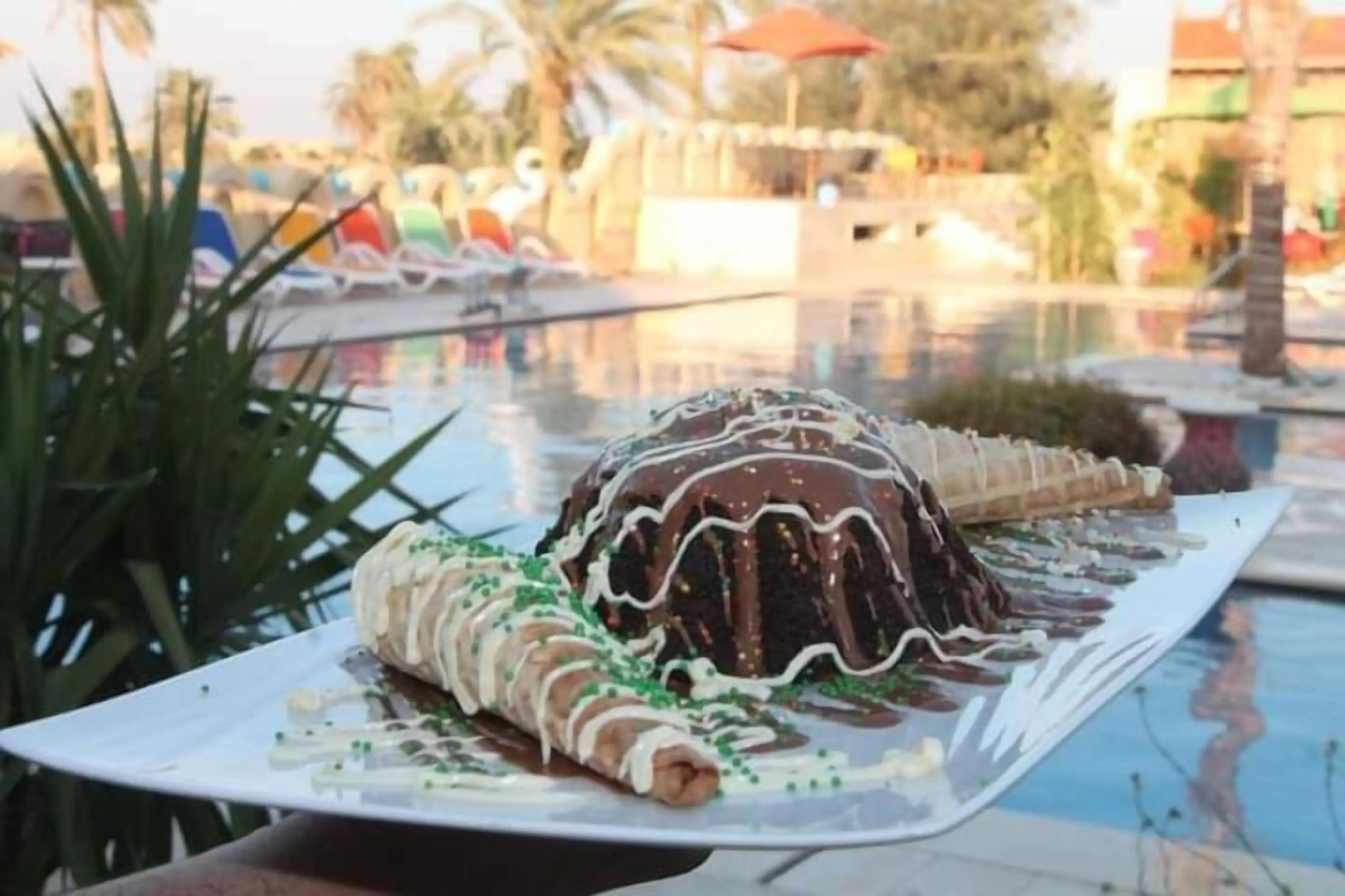 Tunis Pyramids Hotel