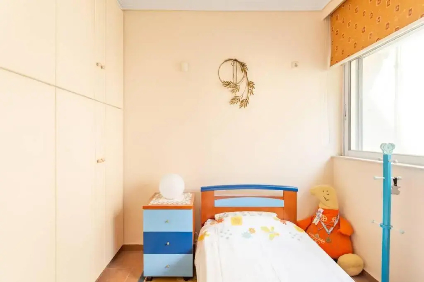 Two Bedroom Apartment Near Alimos Marina !