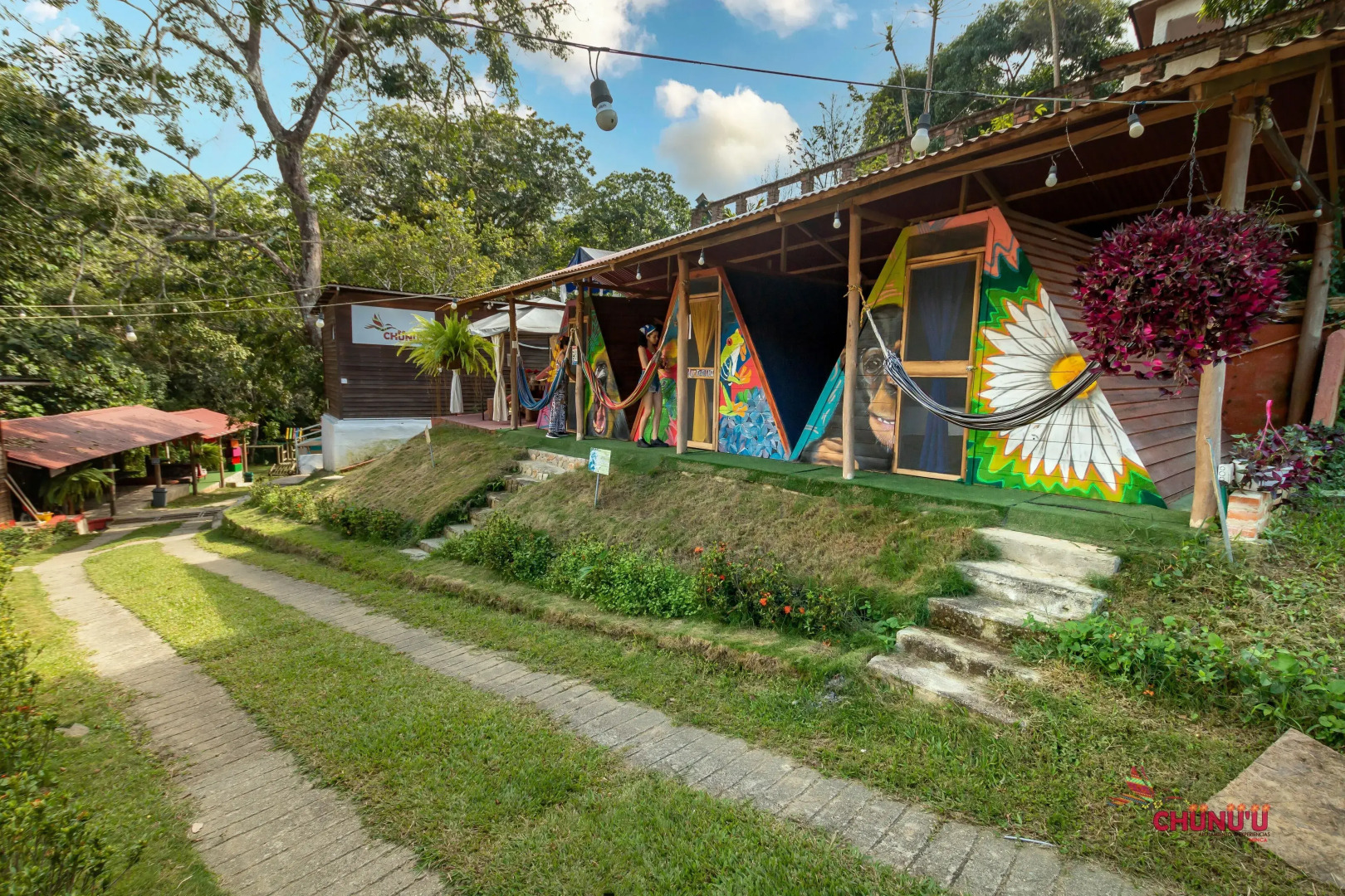 Chunuu Hostal y Glamping Minca