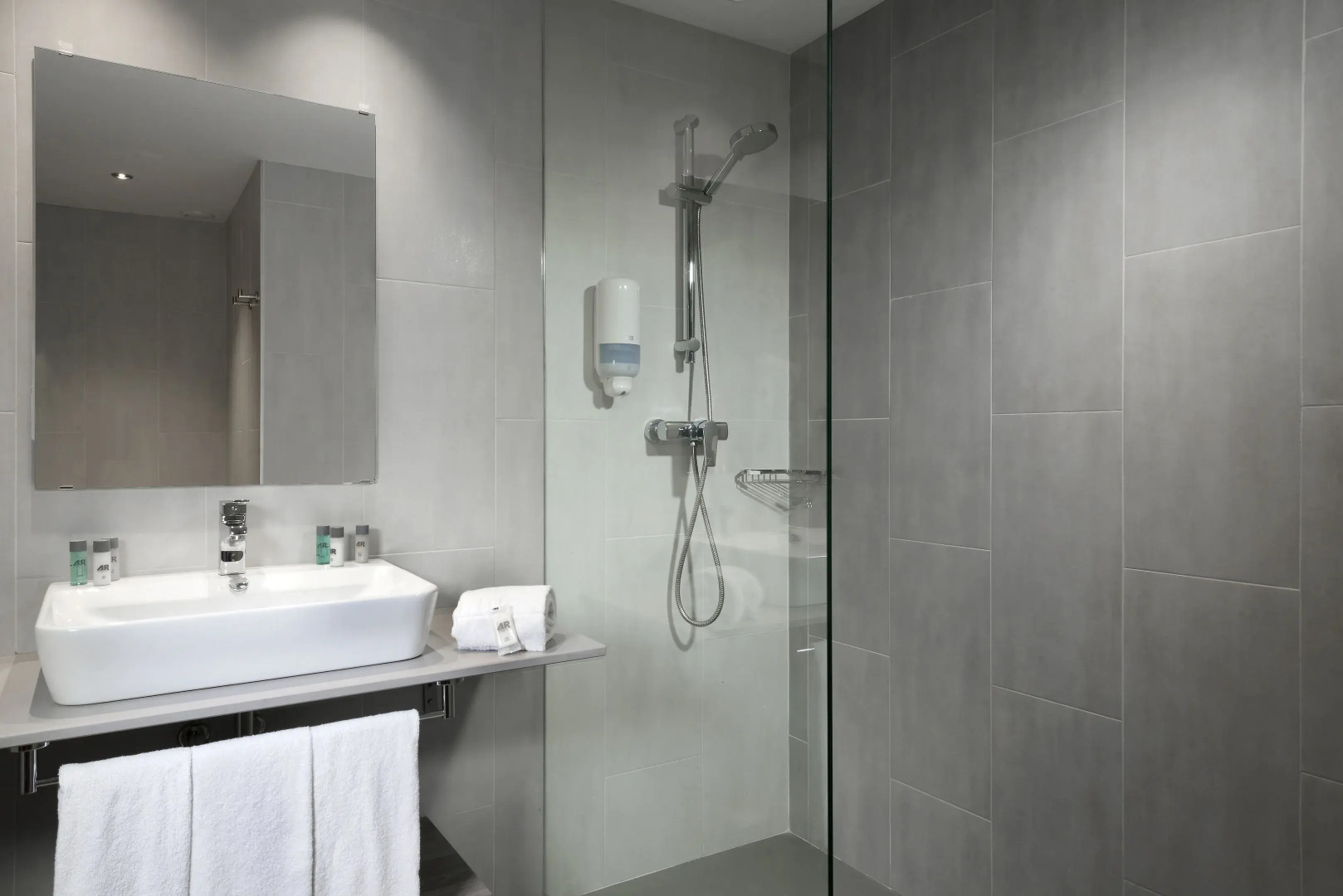 Отель 4R Miramar Calafell