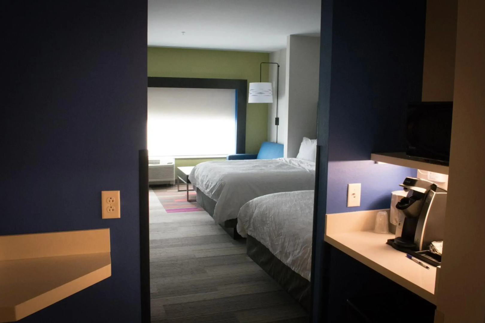 Holiday Inn Express and Suites West Memphis by IHG