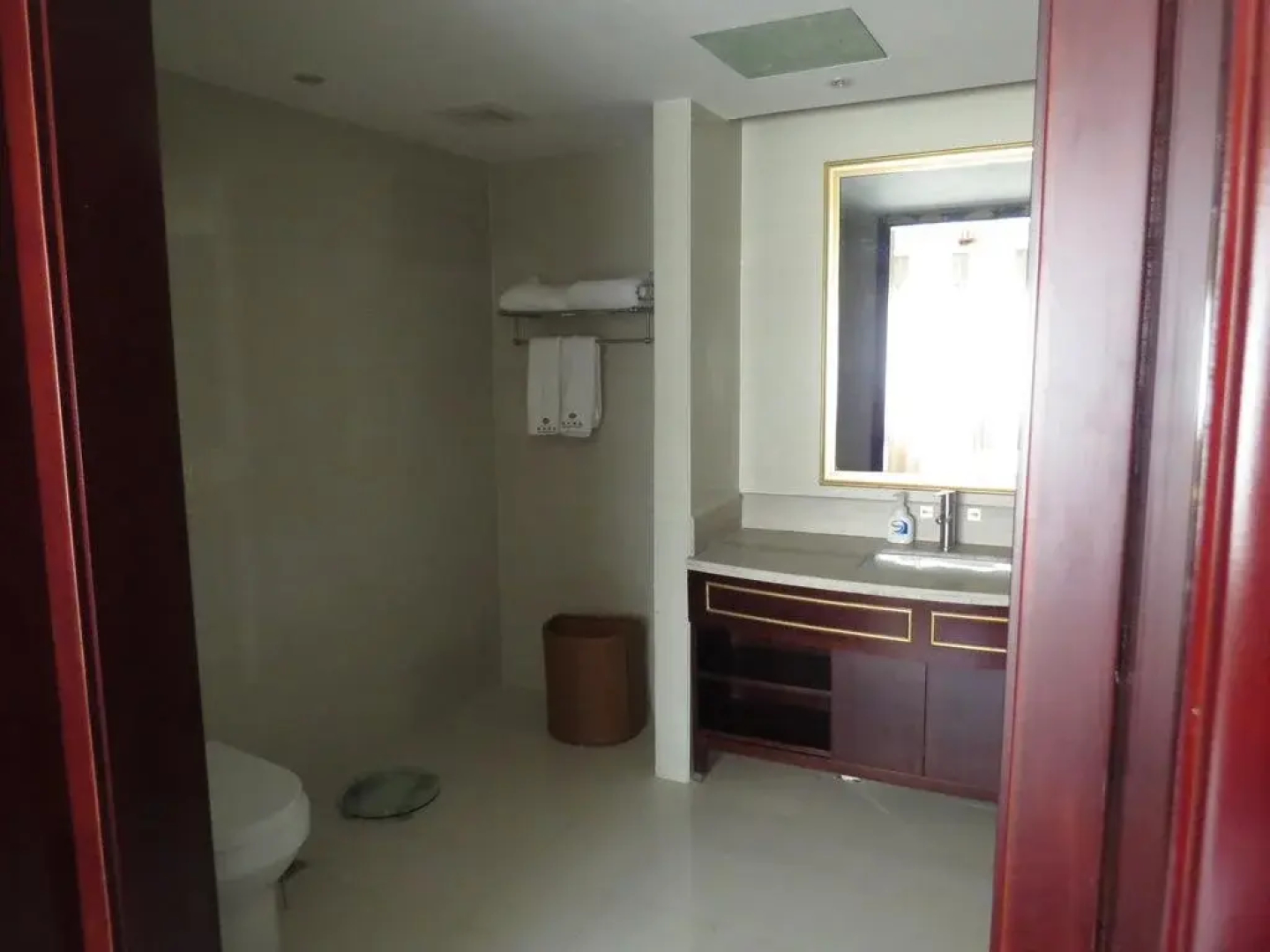 Inzone Galand Hotel Taian