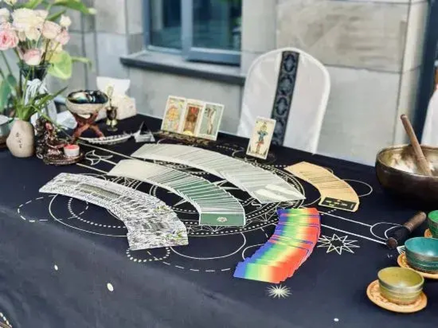 Wuzhishan Yisuli Theme Hotel