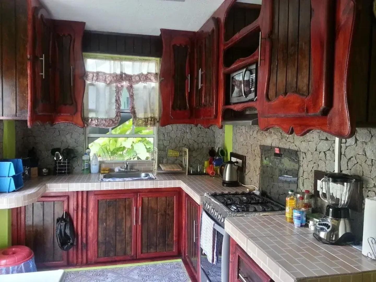 The Nixon's Bay Side Mangrove Inn