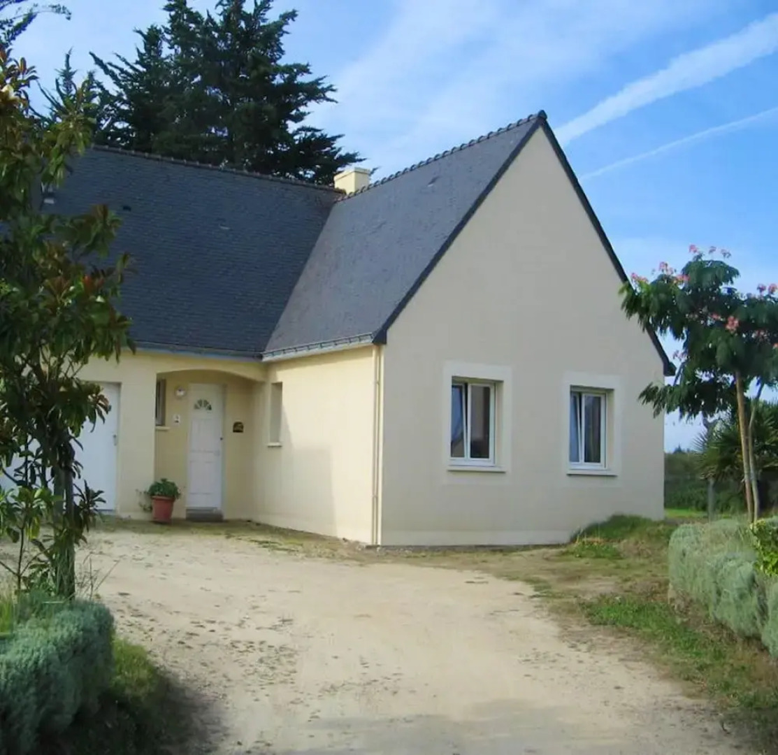 House With 3 Bedrooms in Erdeven, With Furnished Garden and Wifi - 2 k