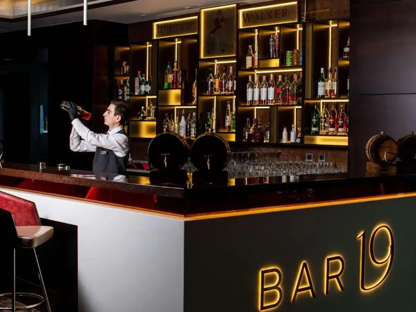 Отель Fairmont Baku at the Flame Towers
