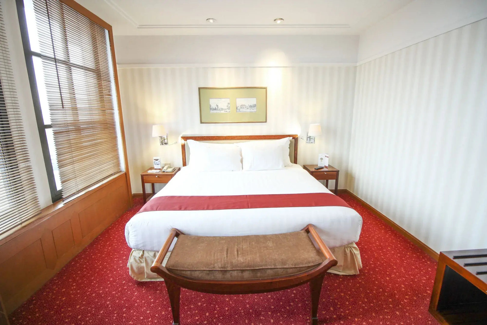 REDTOP Hotel & Convention Center