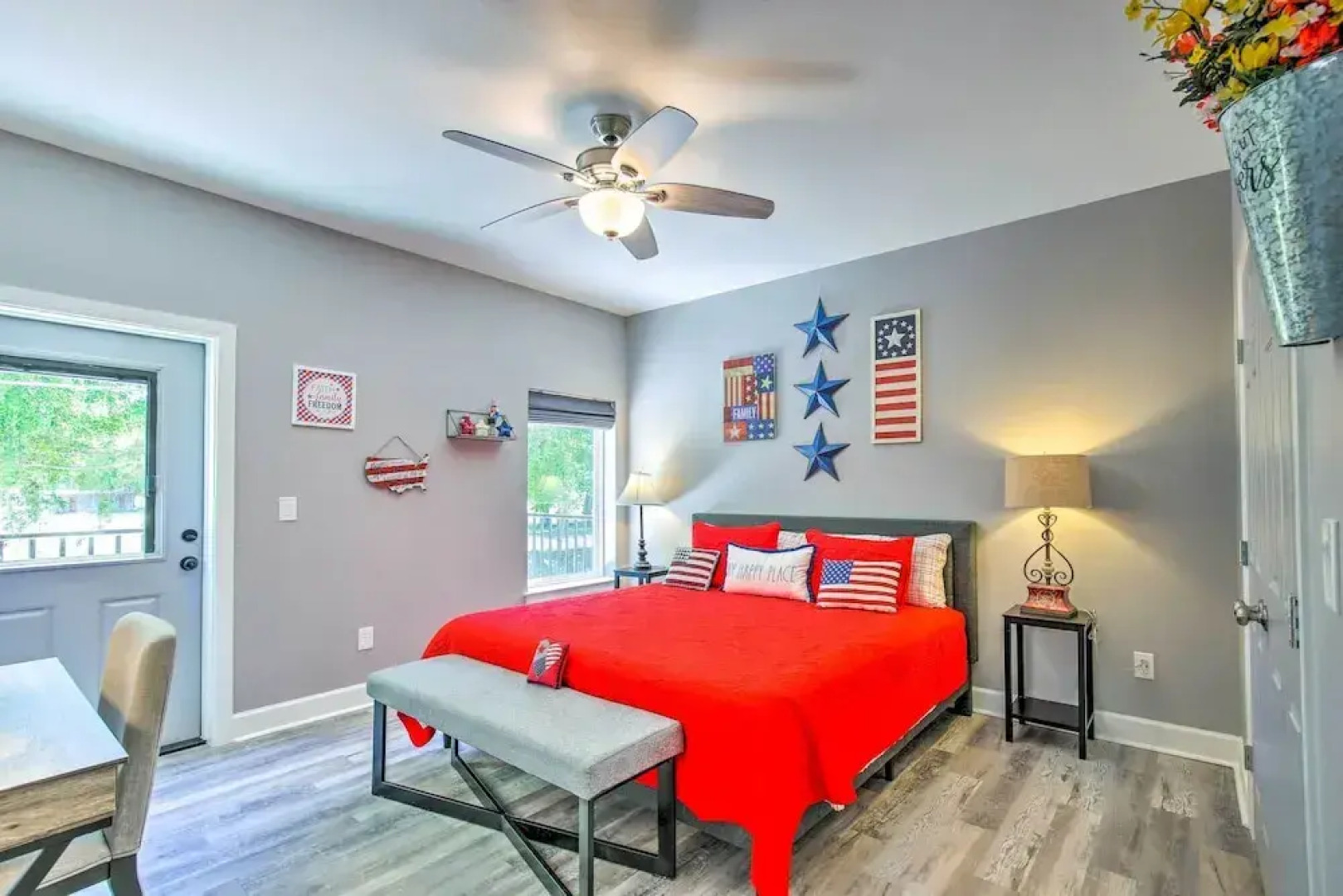 Outdoor Entertainment Space: Home in Mcqueeney