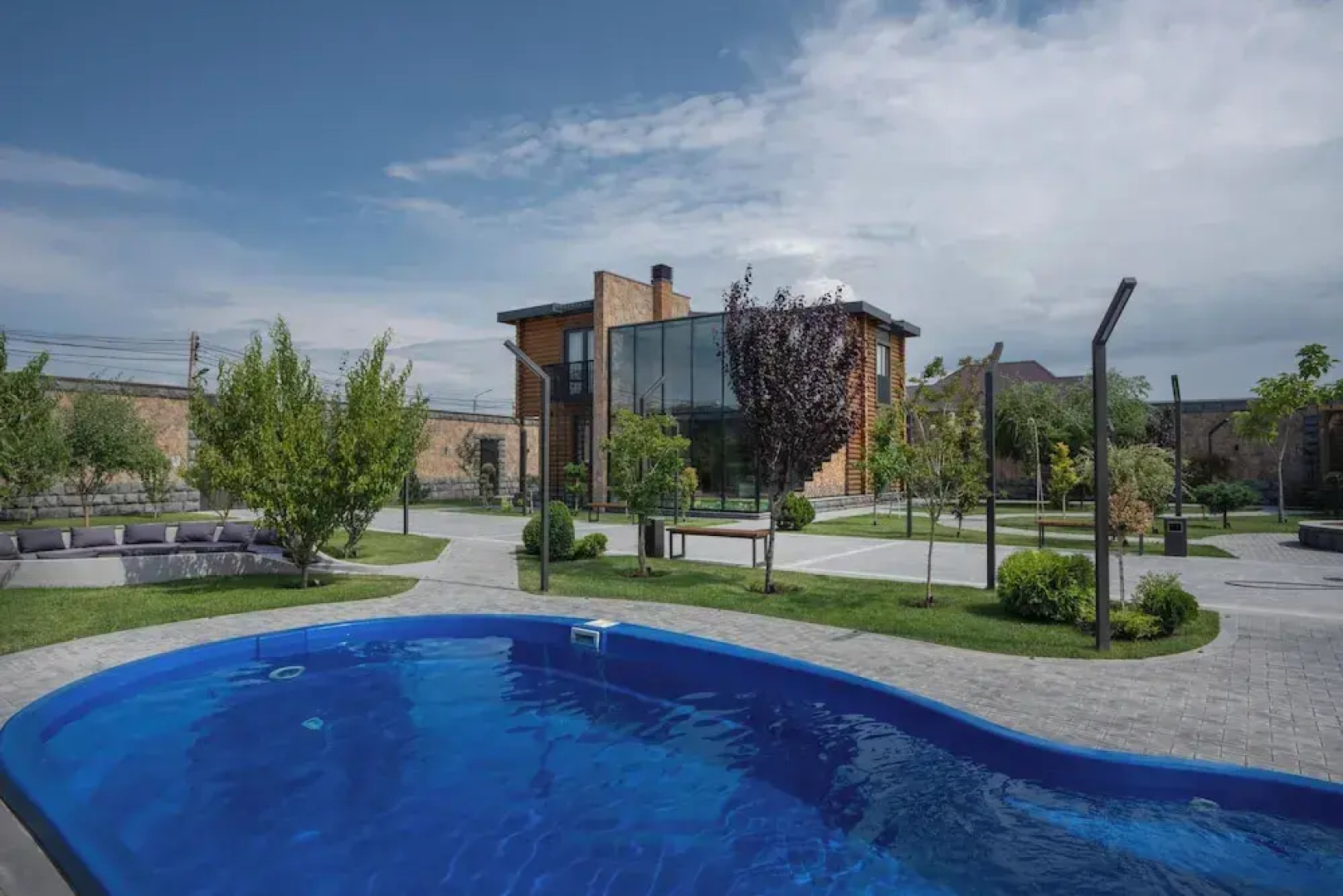 RIS Signature Villa Zovuni