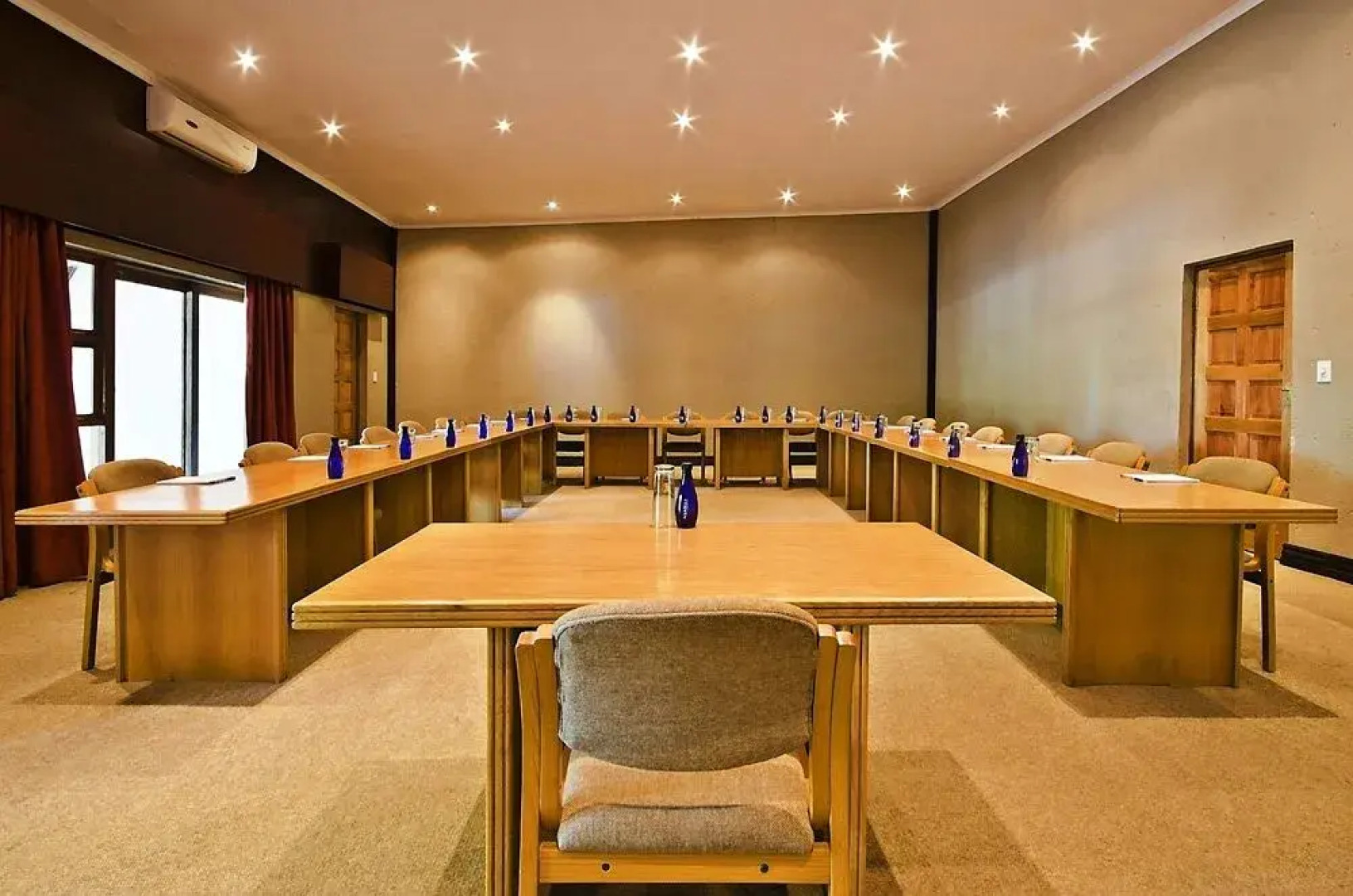 Stillpoint Country Manor