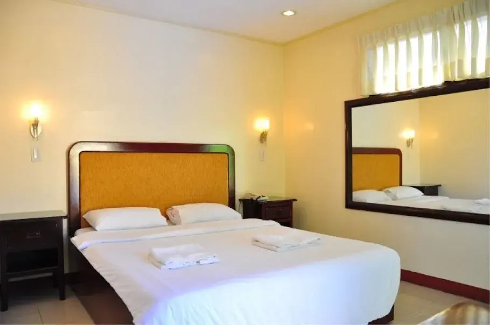 Club Manila East Taytay