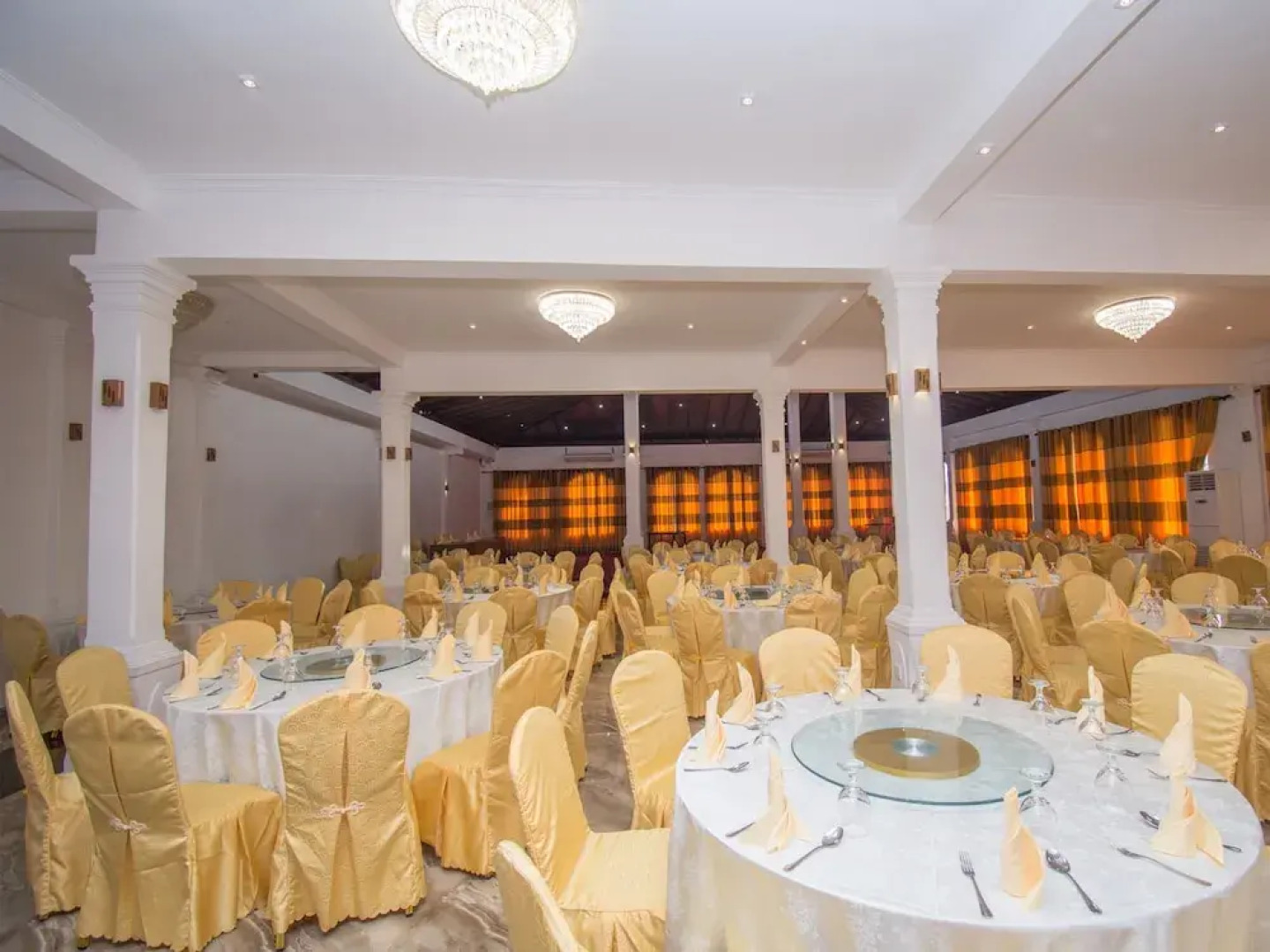 OYO 240 Grand Highway Resort