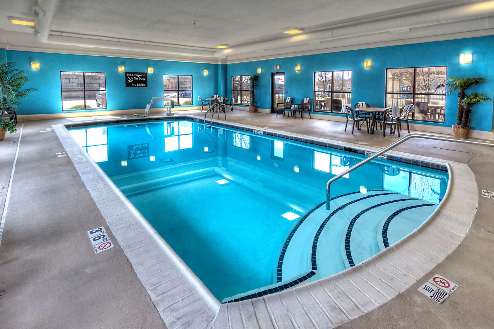 Hampton Inn & Suites Kalamazoo - Oshtemo