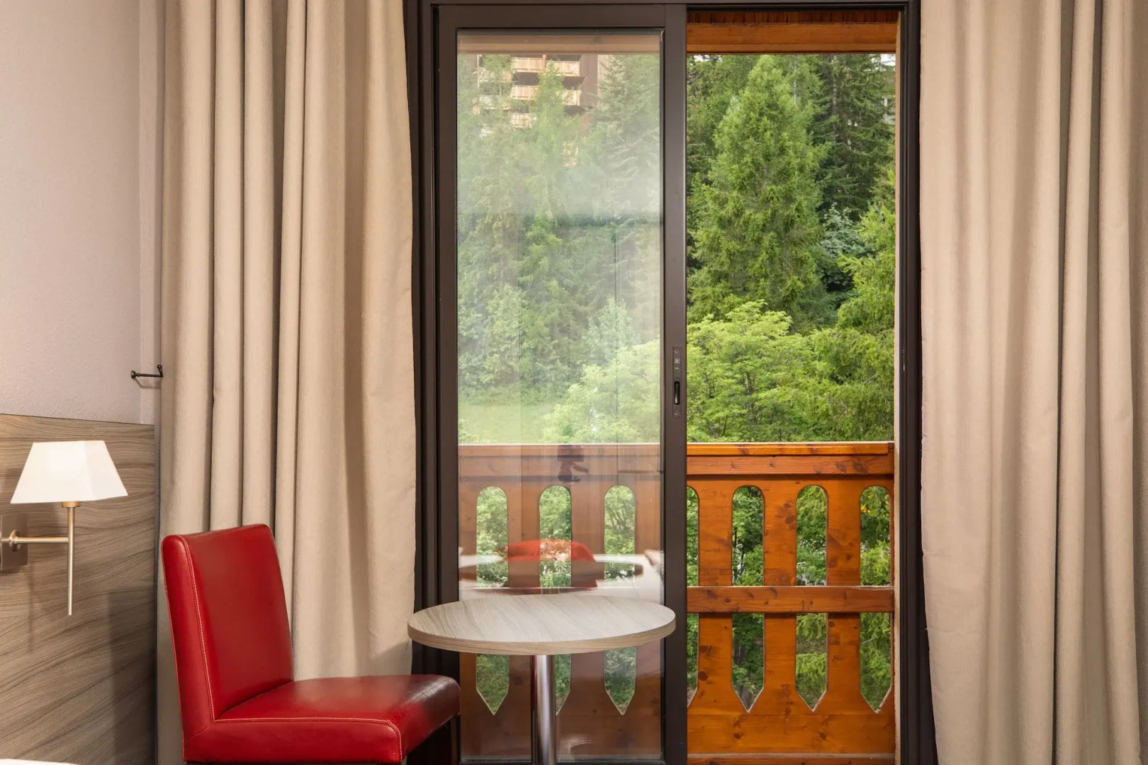 SOWELL Family Les Bergers