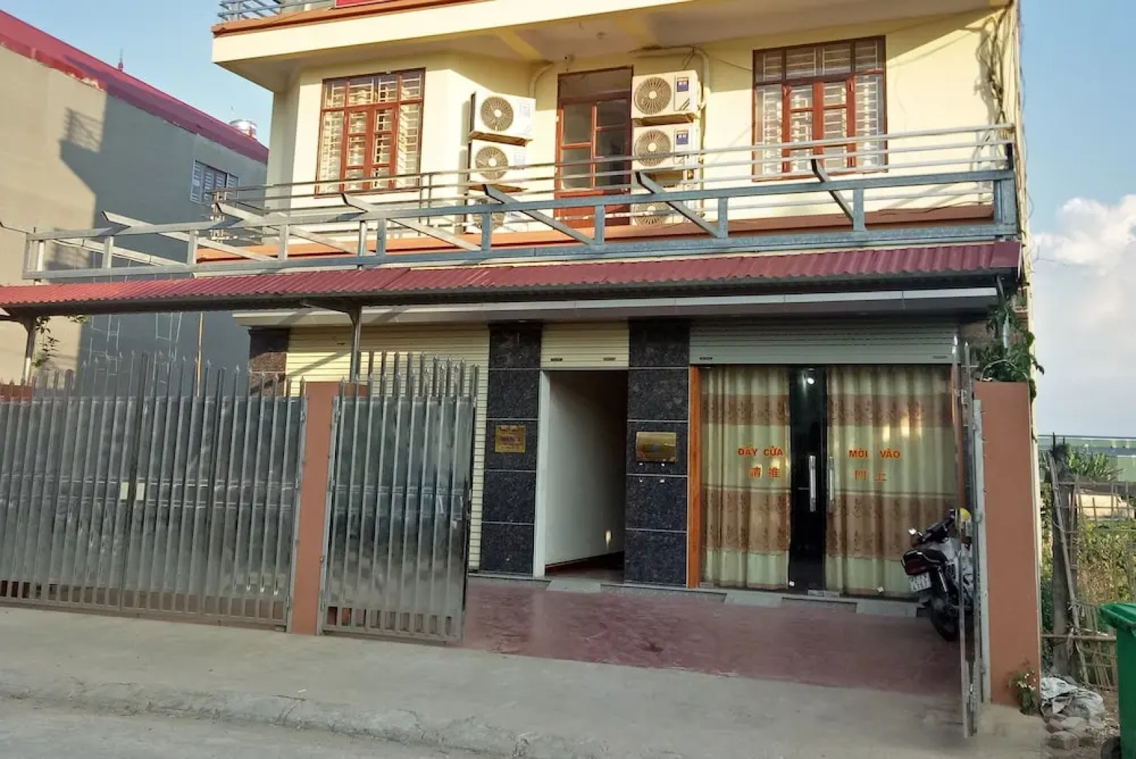 Hoa Sen Hotel