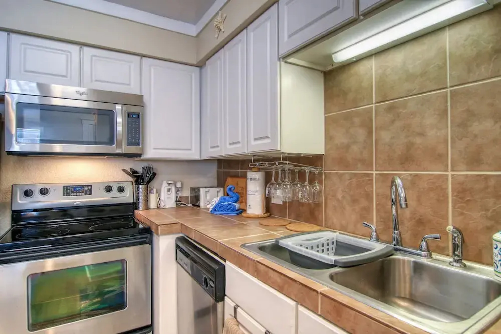 Surf Station MIBC204 - 2 Br Condo