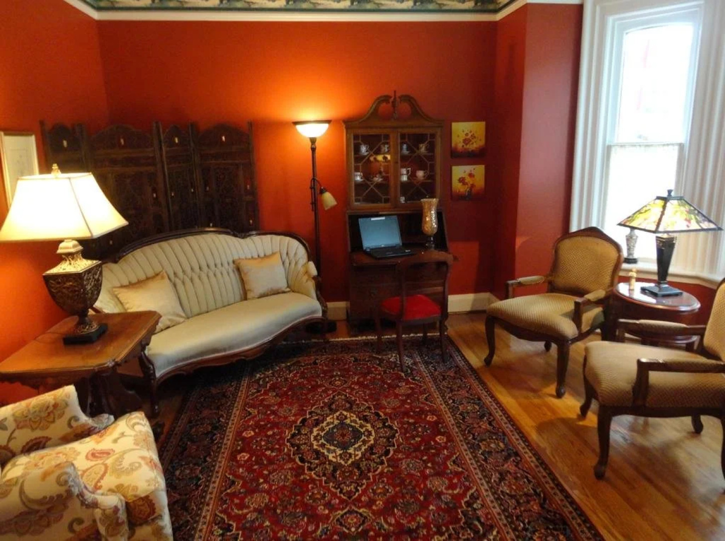 Buckingham House Bed & Breakfast