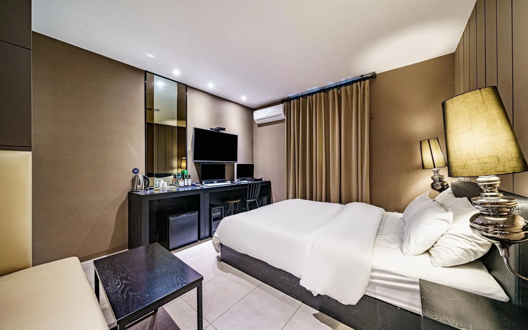 Seongnam Yaja Sujin Station