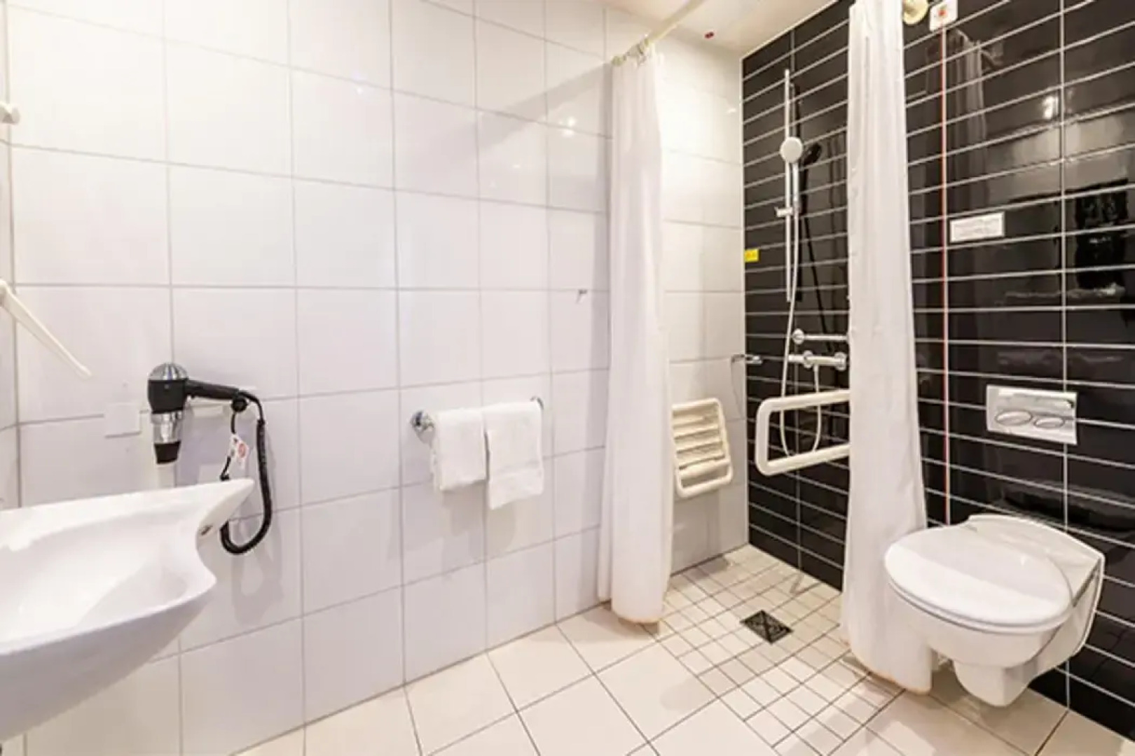 Premier Inn Dresden City Centre