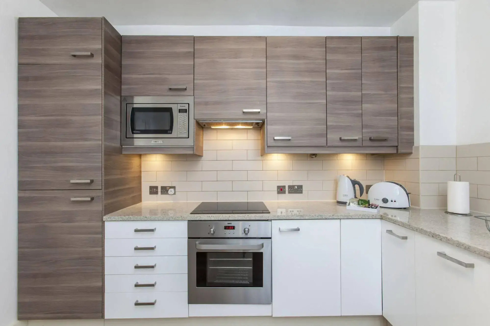 Club Living - Liverpool Street Apartments