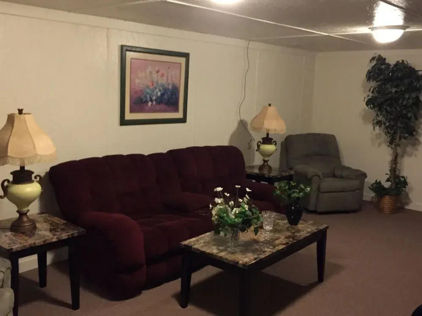 Ritz Motel & Lodging