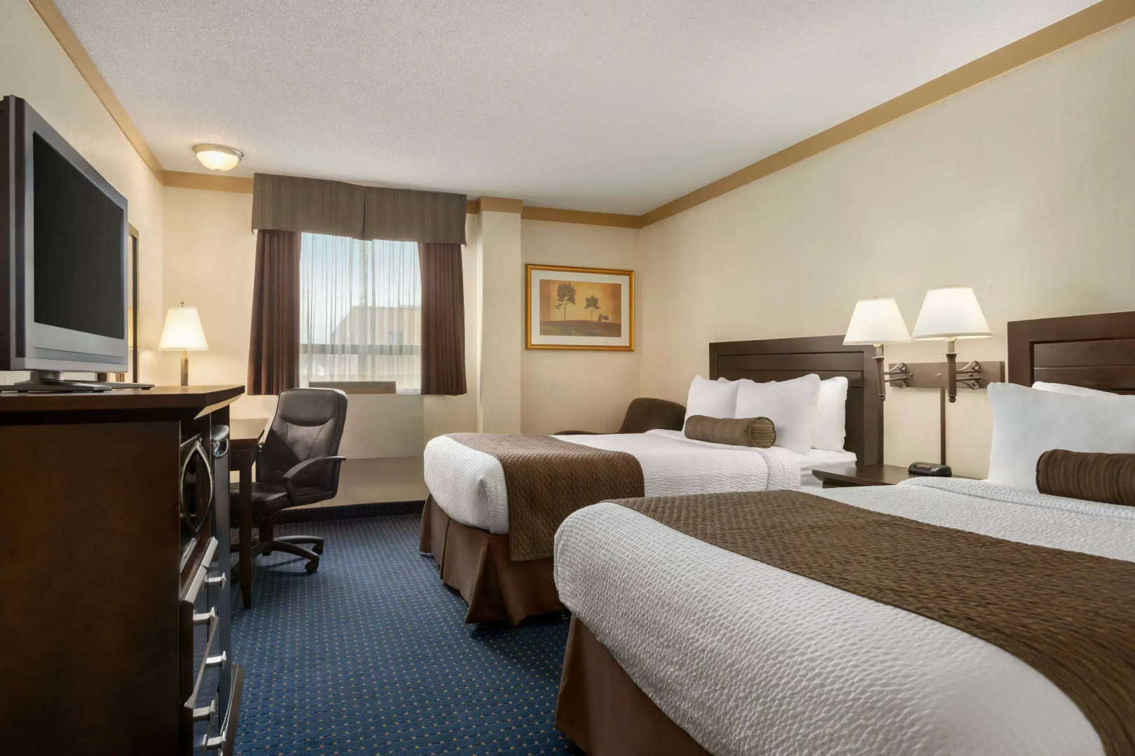 Days Inn & Suites by Wyndham Sault Ste. Marie ON
