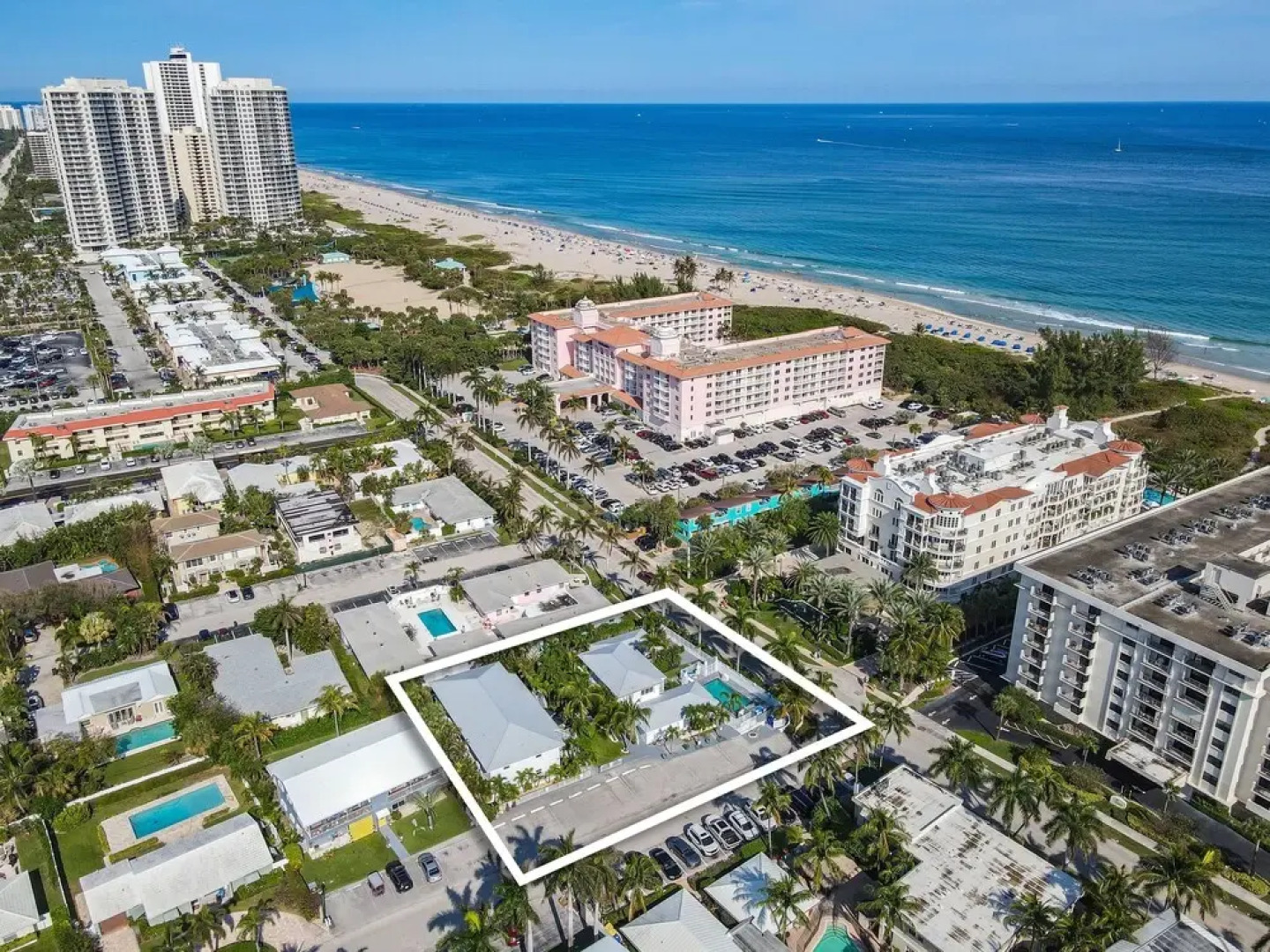 Sunshine Shores Boutique Apartments