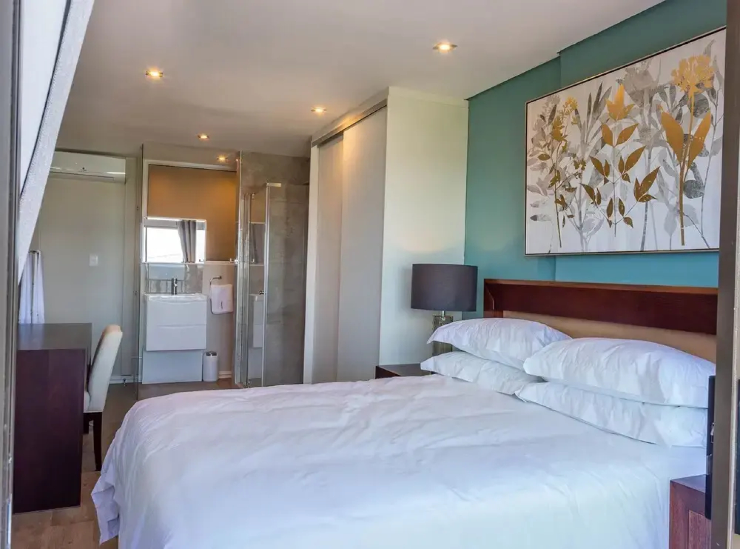 6 Dolphin Views - Near Umdloti Beach