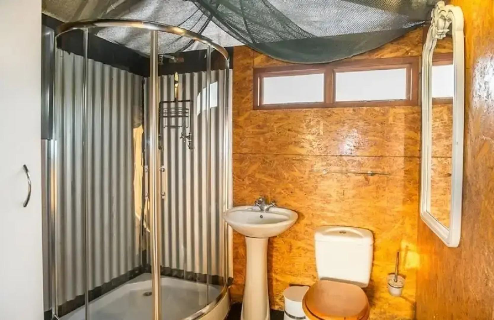 West Coast Luxury Tents- Glamping