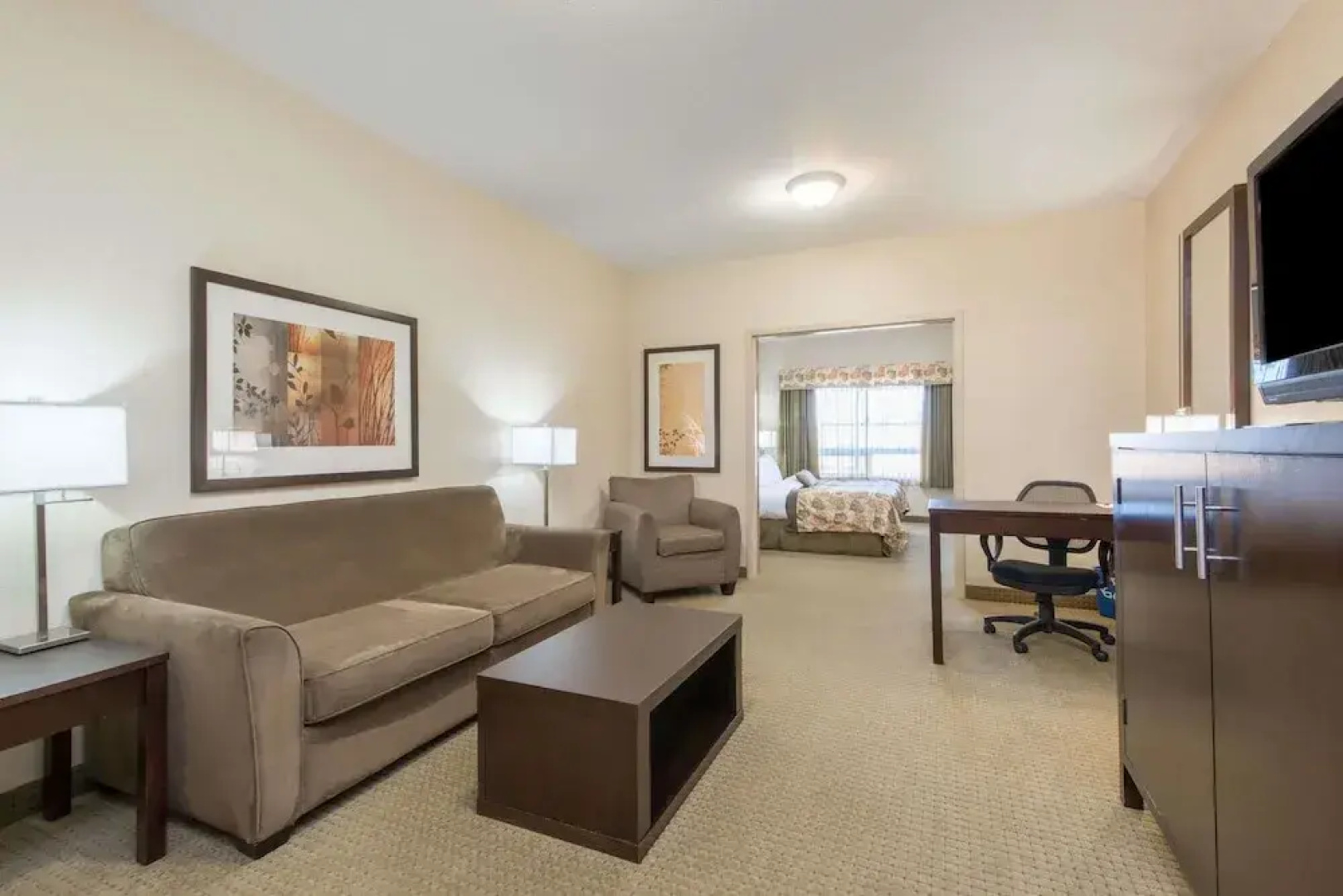 Ramada Wainwright